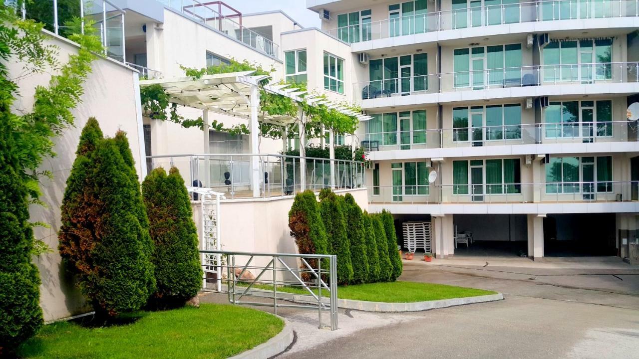 Silver Beach Delux Apartments Beala Exterior foto